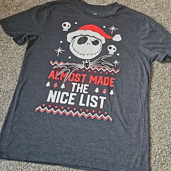 Nightmare Before Christmas Holiday Tee Sz M - Picture 1 of 4